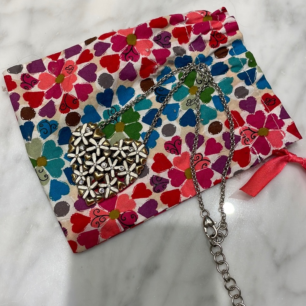 Brighton daisy heart pendant